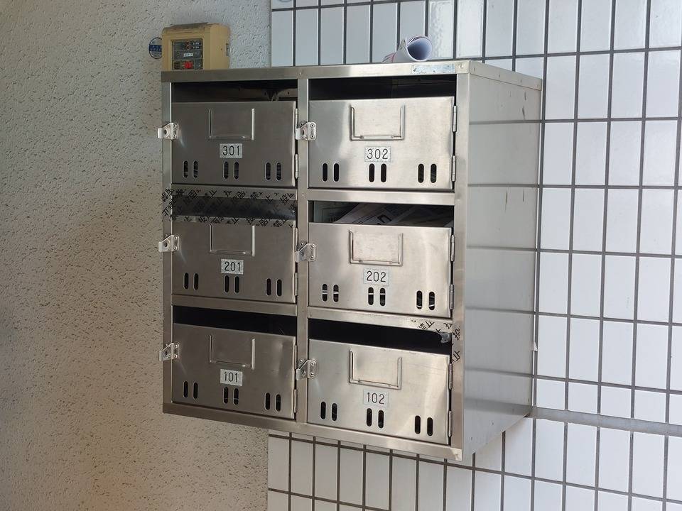 エントランス　メールBOX