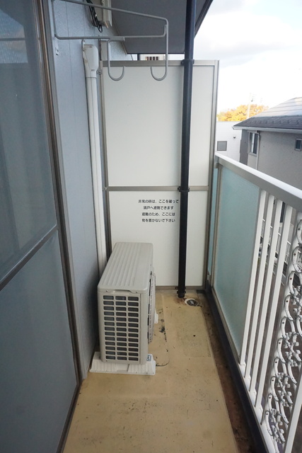 バルコニー　南東向きバルコニー※同タイプ参考写真