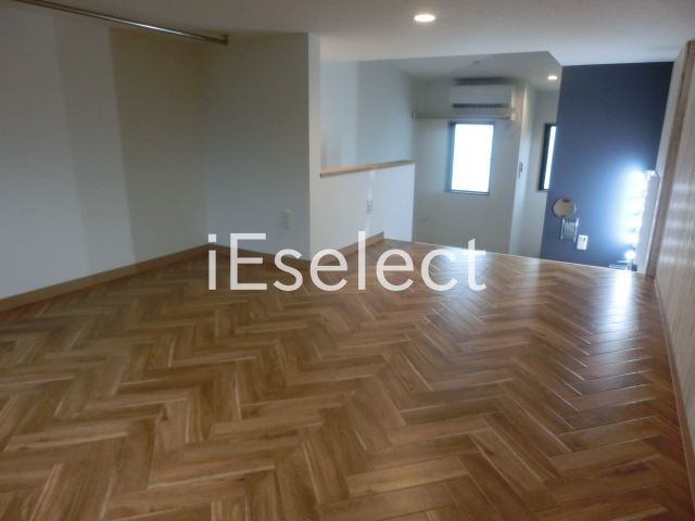 居室・リビング　大型ロフトスペース