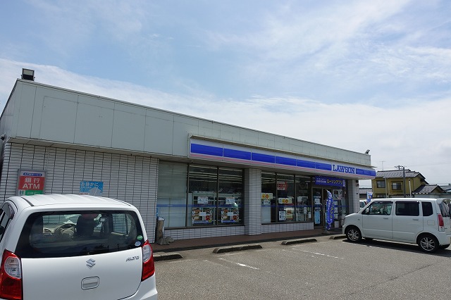 コンビニ　ローソン（コンビニ）まで527m