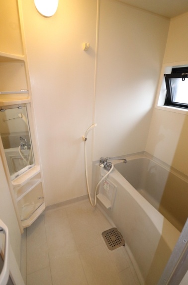 バス・シャワールーム　クレール天久Ｂ棟（ＤＷ）★那覇市天久エリア