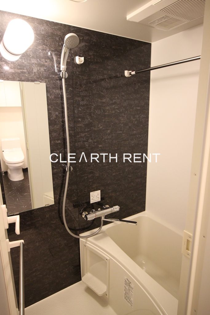 バス・シャワールーム　浴室換気乾燥機付きバス