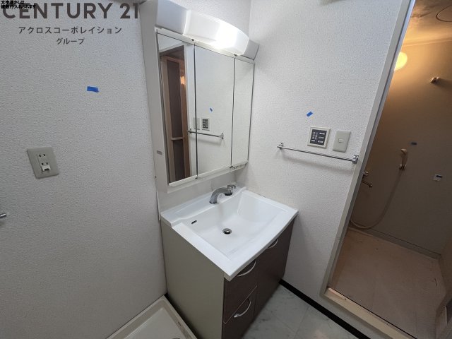 洗面設備　独立洗面化粧台付きでおすすめです！