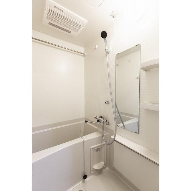 バス・シャワールーム　?