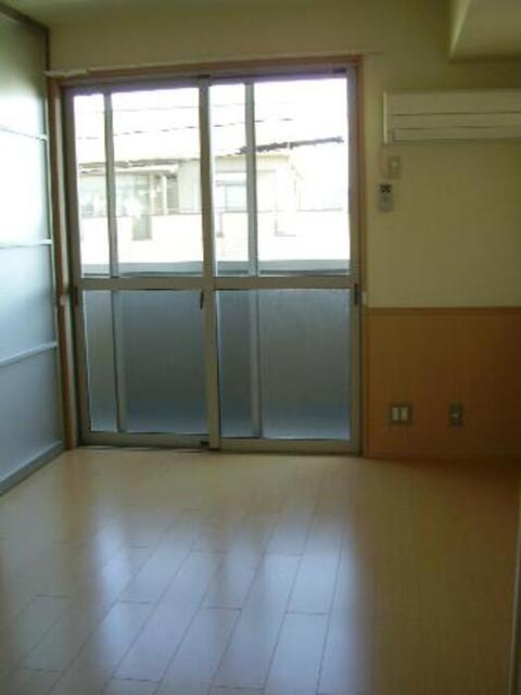 居室・リビング　洋室