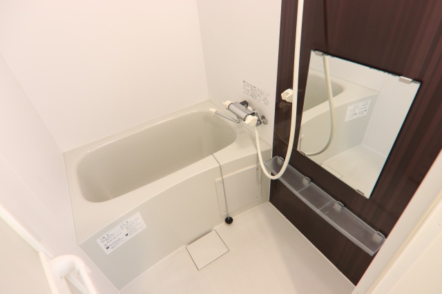 バス・シャワールーム　※別室の参考写真の為、現況優先です。