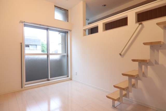 居室・リビング　※別室の参考写真の為、現況優先です。