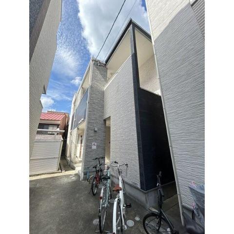 建物外観　外観写真（昼）