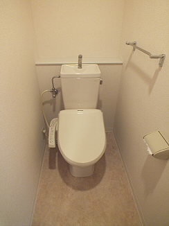 トイレ　★お問い合わせはウインズ千歳烏山まで★