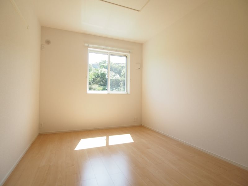 その他部屋・スペース　洋室は6帖あります。