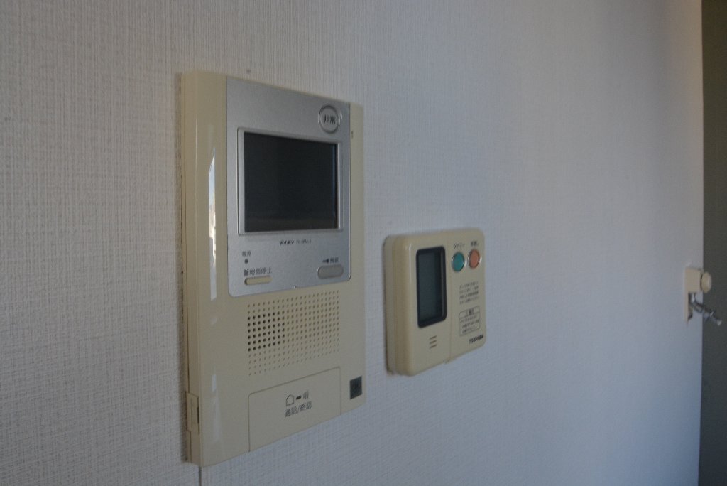 セキュリティ　カメラ付インターホン