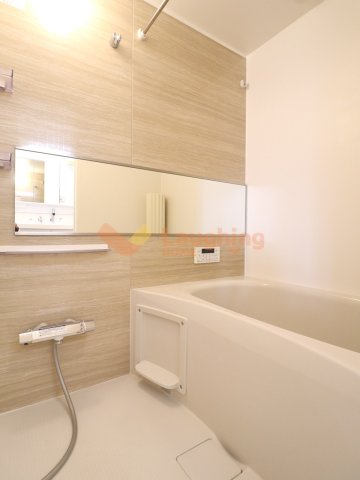 バス・シャワールーム　きれいなお風呂です