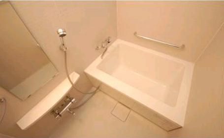 バス・シャワールーム　浴室