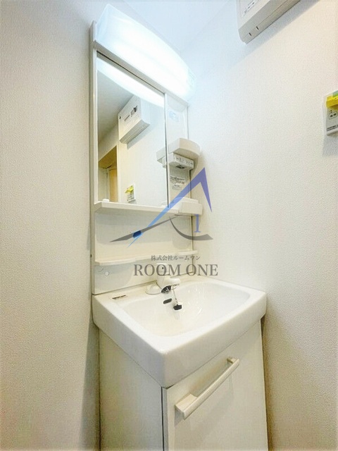 洗面設備　洗面台です。
