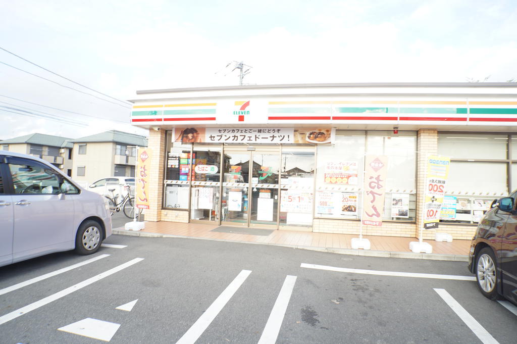 コンビニ　セブンイレブン宇都宮若松原店（コンビニ）まで514m