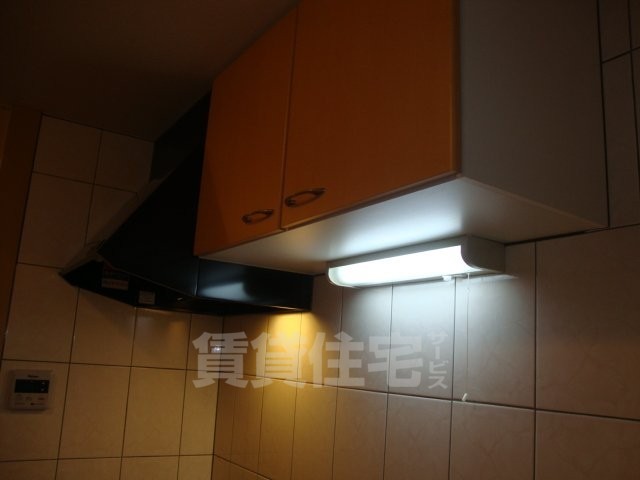 キッチン　キッチン上部