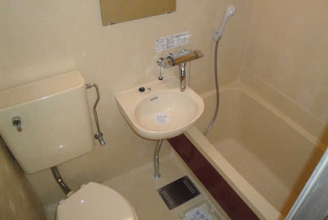 バス・シャワールーム　サーモ付　水栓です