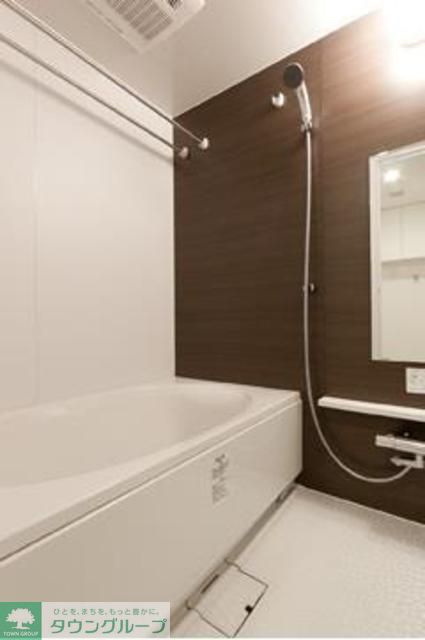 バス・シャワールーム　※写真は同タイプ住戸です。