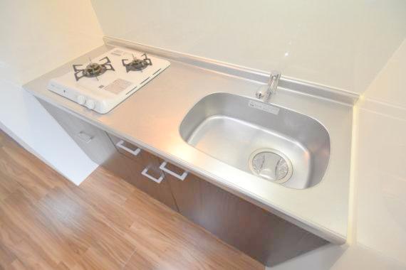 キッチン　オシャレなシステムキッチン。お料理好きには嬉しいですね。