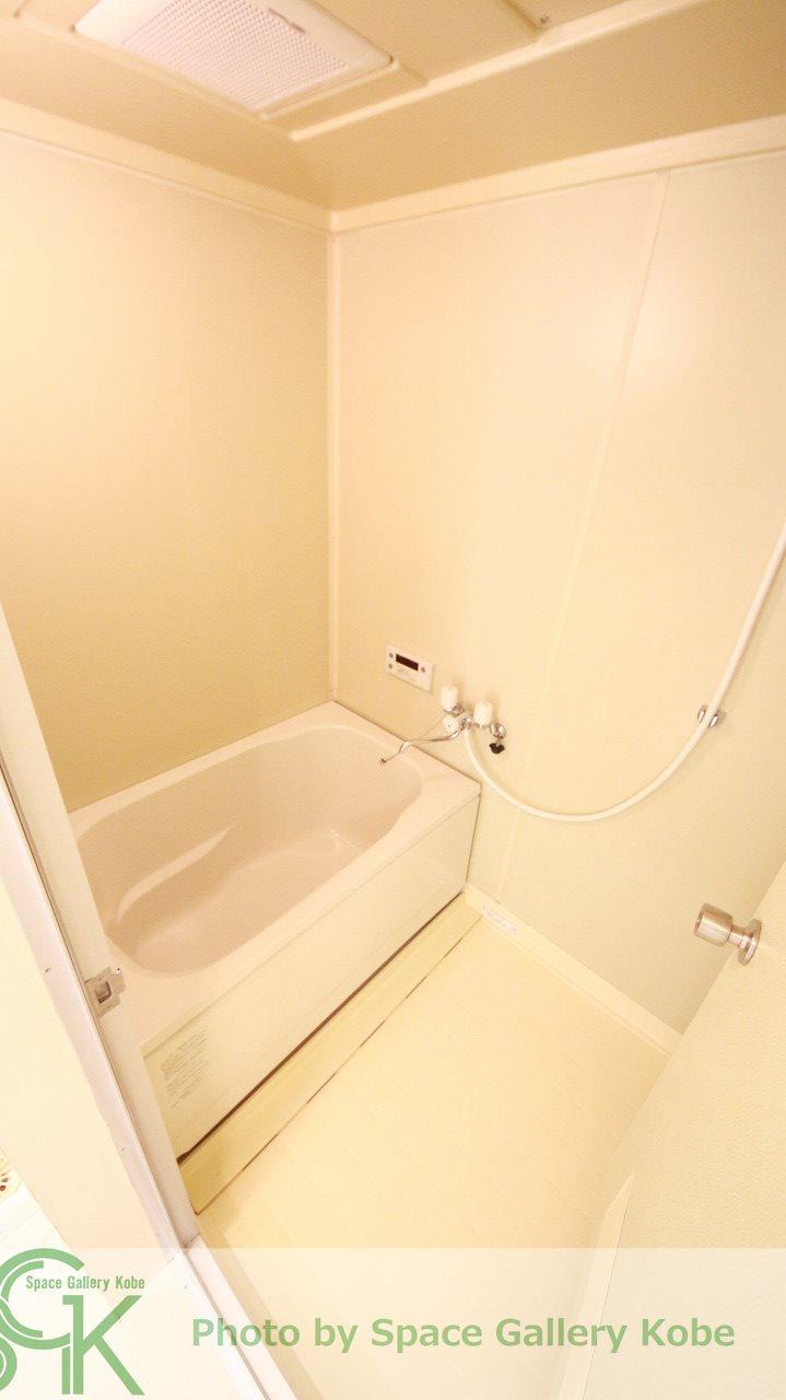 バス・シャワールーム　※同物件の別のお部屋の写真です※