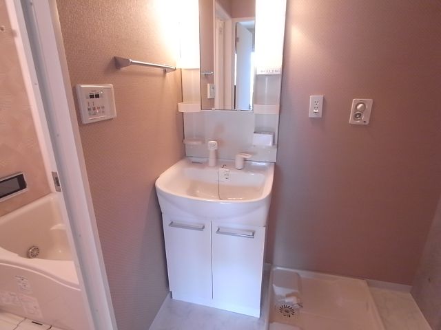 洗面設備　独立洗面台付