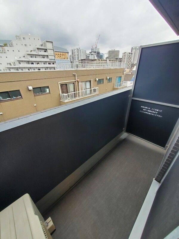 バルコニー
