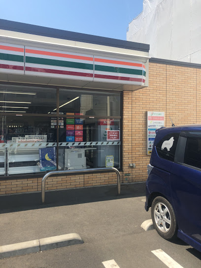 コンビニ　セブンイレブン 世田谷千歳台2丁目店（コンビニ）まで415m
