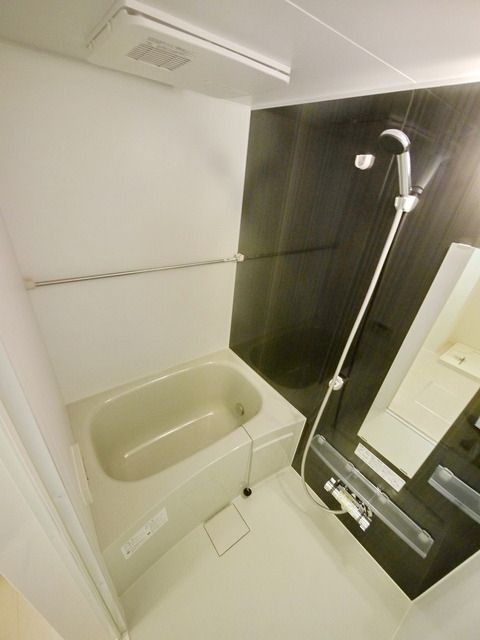 バス・シャワールーム　★浴室乾燥機付きお風呂★