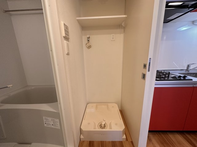 洗面設備　同一タイプです。