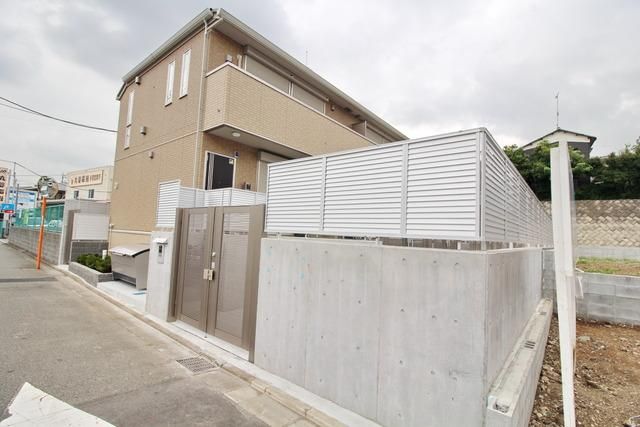 建物外観　★大和ハウス施工で安心のテラスハウスです★