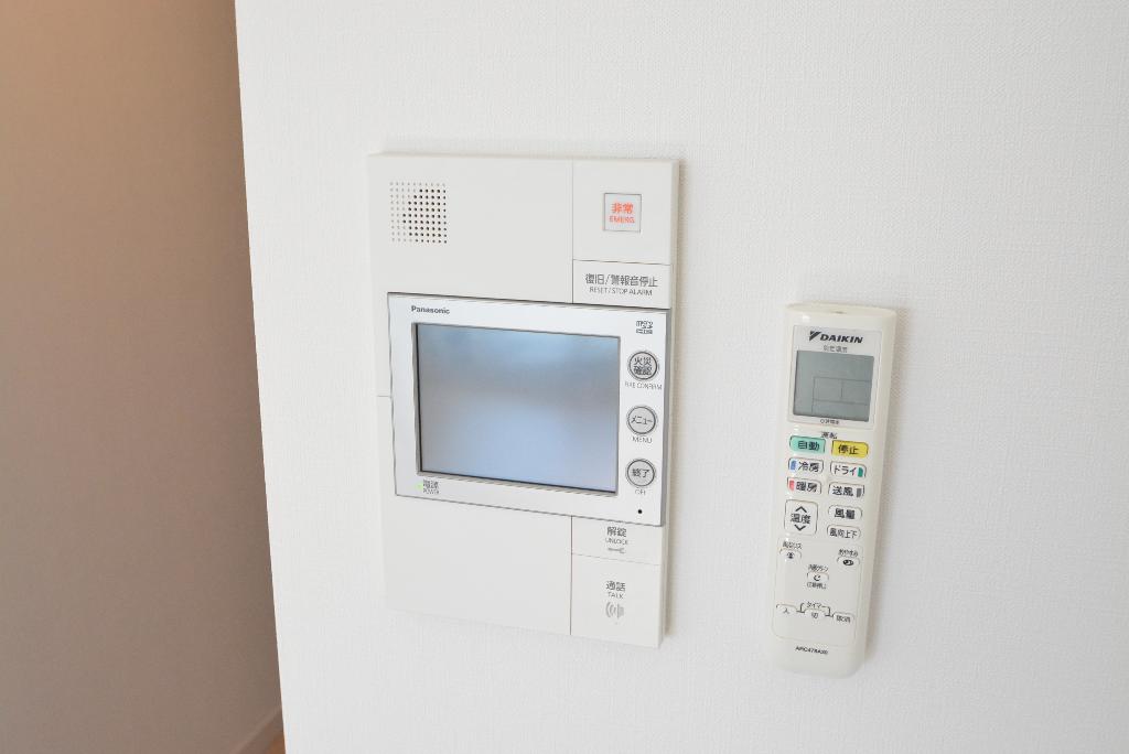 セキュリティ　カメラ付インターホン