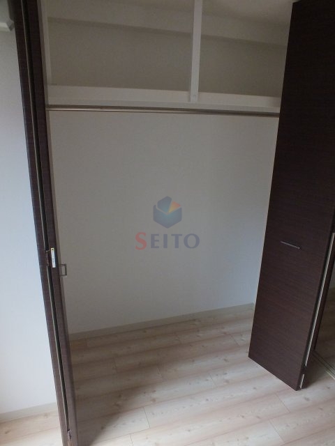 収納　寝室にクローゼット