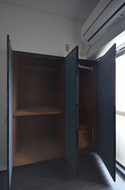 収納　同物件別号室のものです。