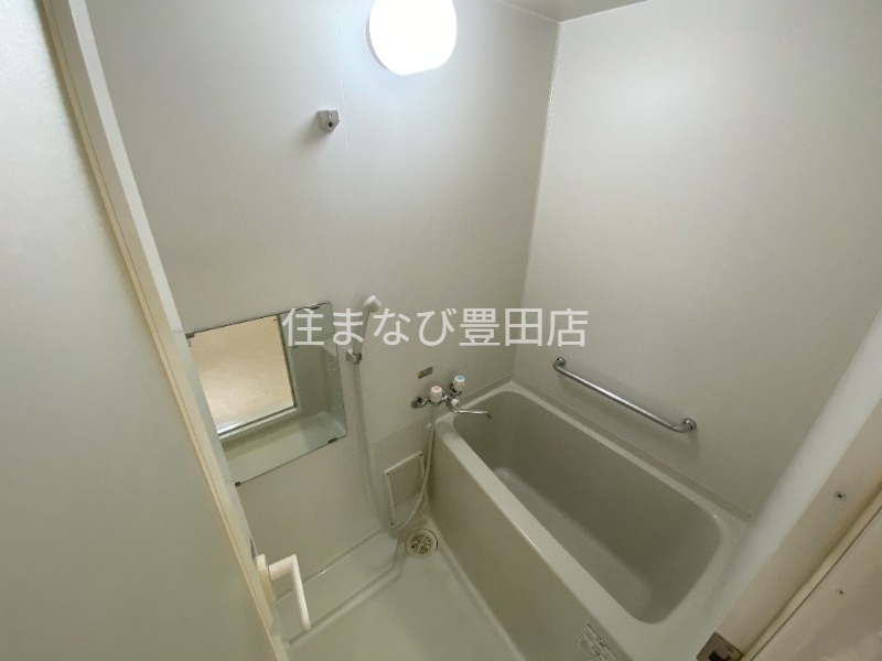 バス・シャワールーム　同型タイプ