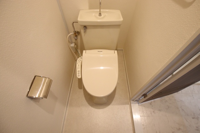 トイレ　別室の参考写真です。※現況優先