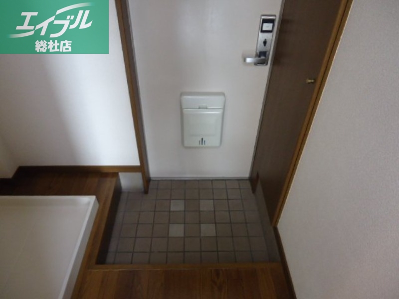 玄関　玄関
