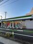 コンビニ　ファミリーマート 北区西が丘一丁目店（コンビニ）まで329m