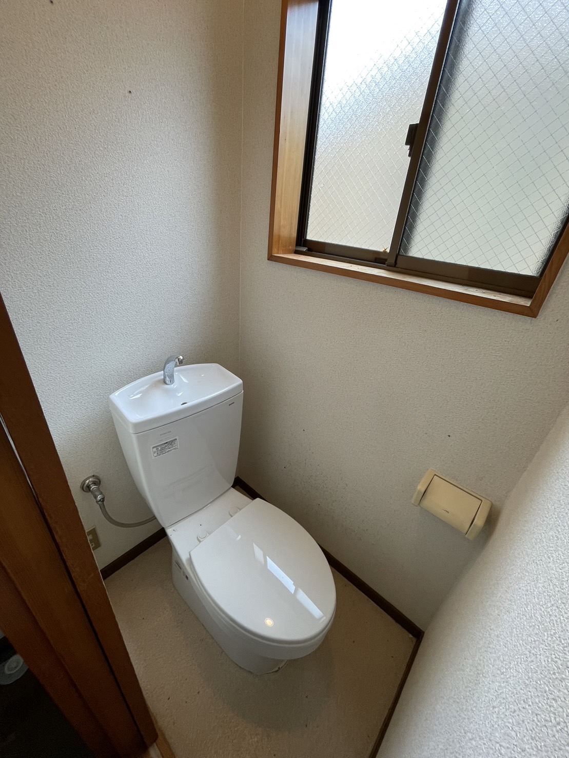 ＪＲ東海道本線 東静岡駅 徒歩36分 3階建 築32年のトイレ写真