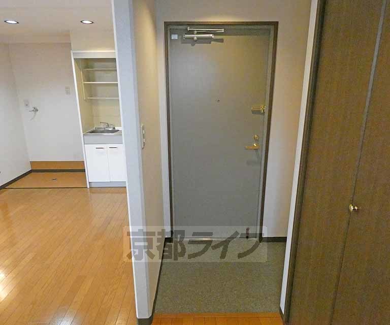 玄関　玄関です。