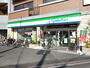 コンビニ　ファミリーマート鳳駅前店（コンビニ）まで73m