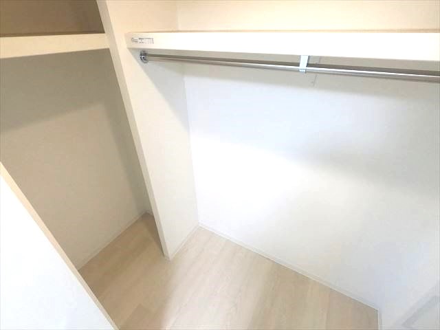 収納　ウォークインクローゼット