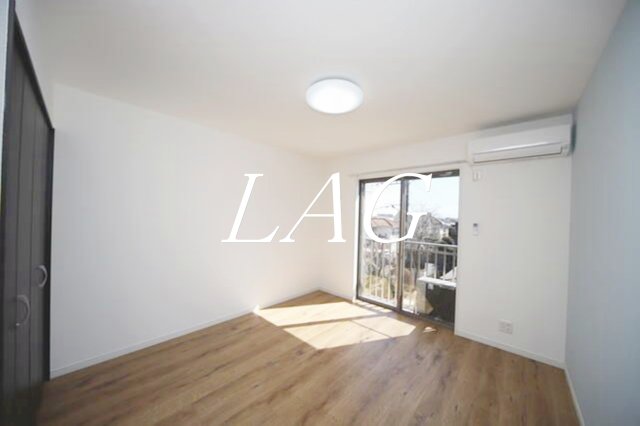 居室・リビング　洋室のお部屋です。