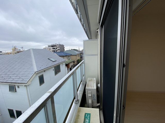 バルコニー　別室写真参照