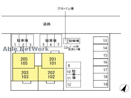 駐車場　駐車場