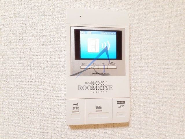 セキュリティ　モニター付きインターホンです。
