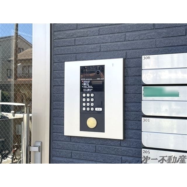 エントランス　オートロック