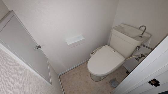 トイレ　※別部屋の写真です