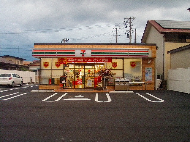 コンビニ　セブンイレブン秋田川尻みよし町店（コンビニ）まで417m