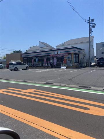 コンビニ　セブン－イレブン草加新里下町店（コンビニ）まで1141m