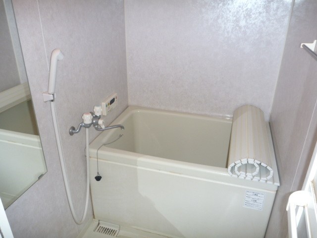 バス・シャワールーム　※別部屋参考写真※